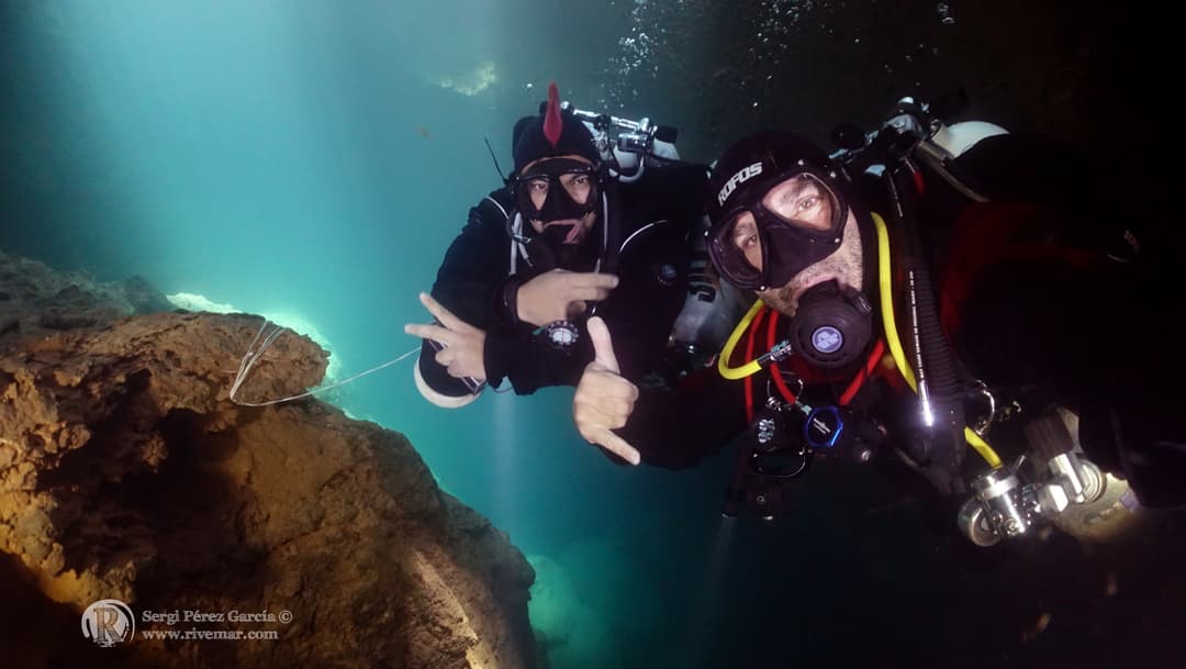 GUIA DE CUEVA PRIVADA